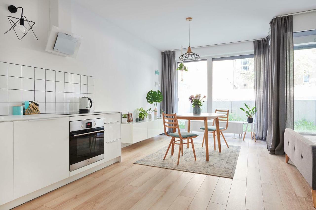 Mint Apartment Poznań Esterno foto